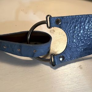 Kemestry croco embossed blue leather belt M